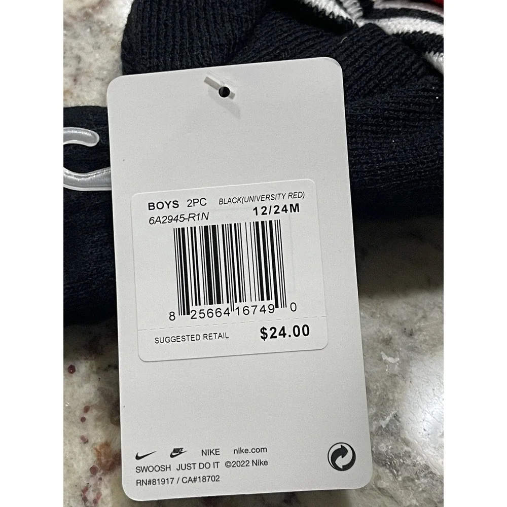 Nike Baby Boy Beanie Hat and Mittens Set 12/24 Months New
